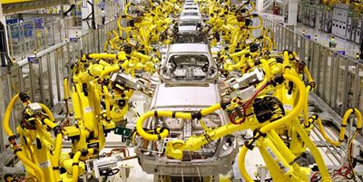 Hyundai factory using robots to build cars